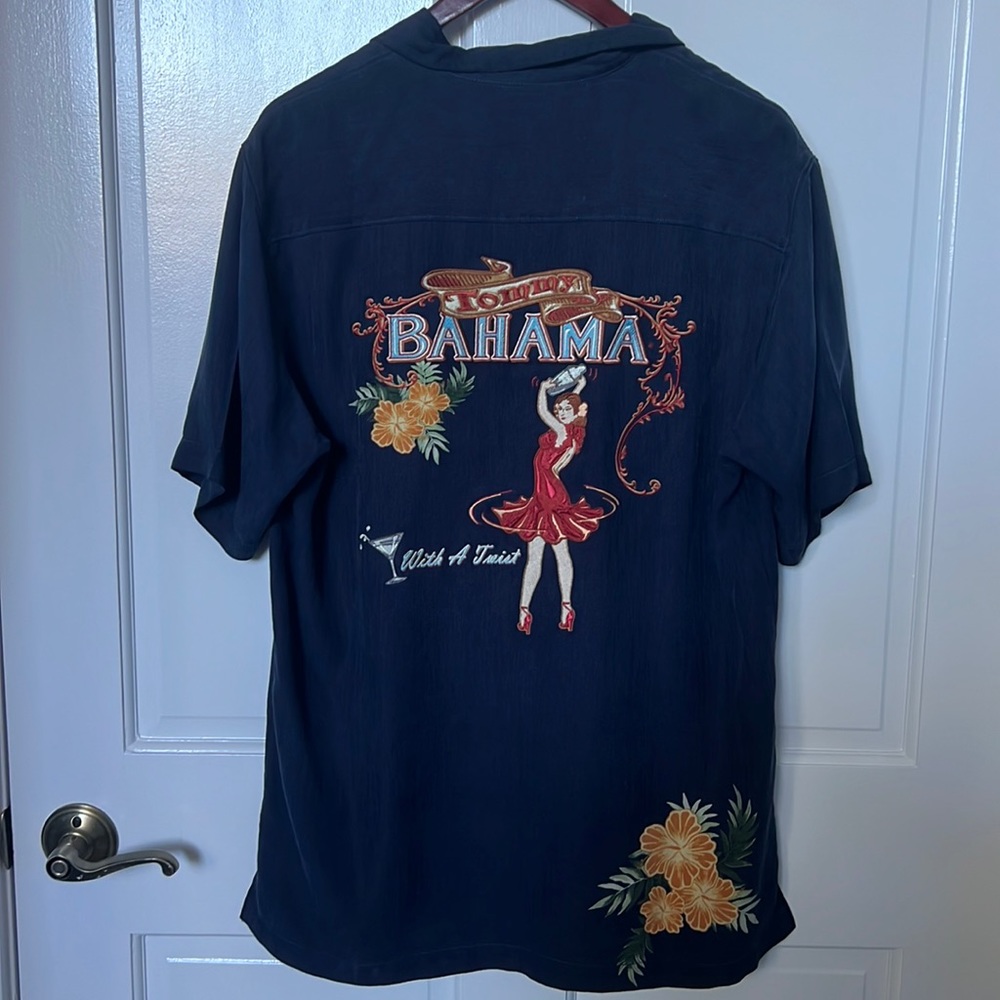 Tommy Bahama silk “with a twist” shirt